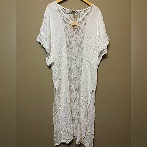 KEMI Made in Italy Long Lace Cover-Up